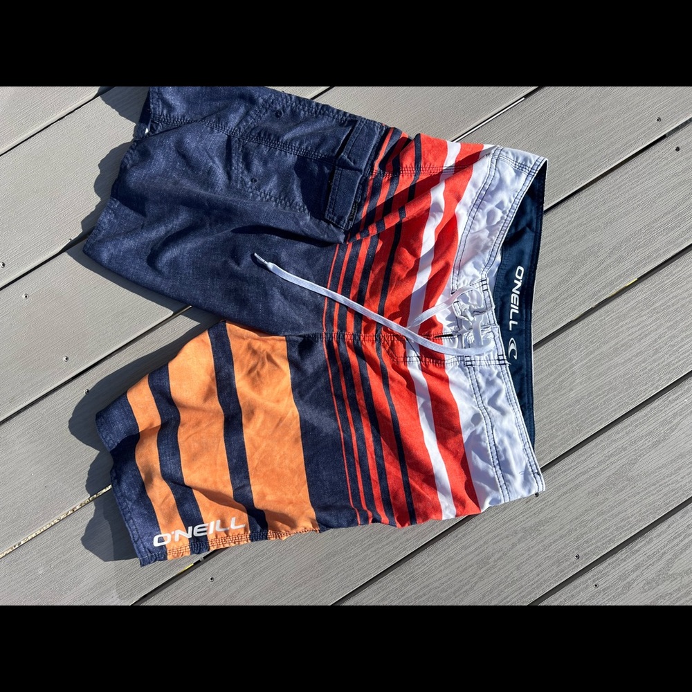 O’Neill board short size 36